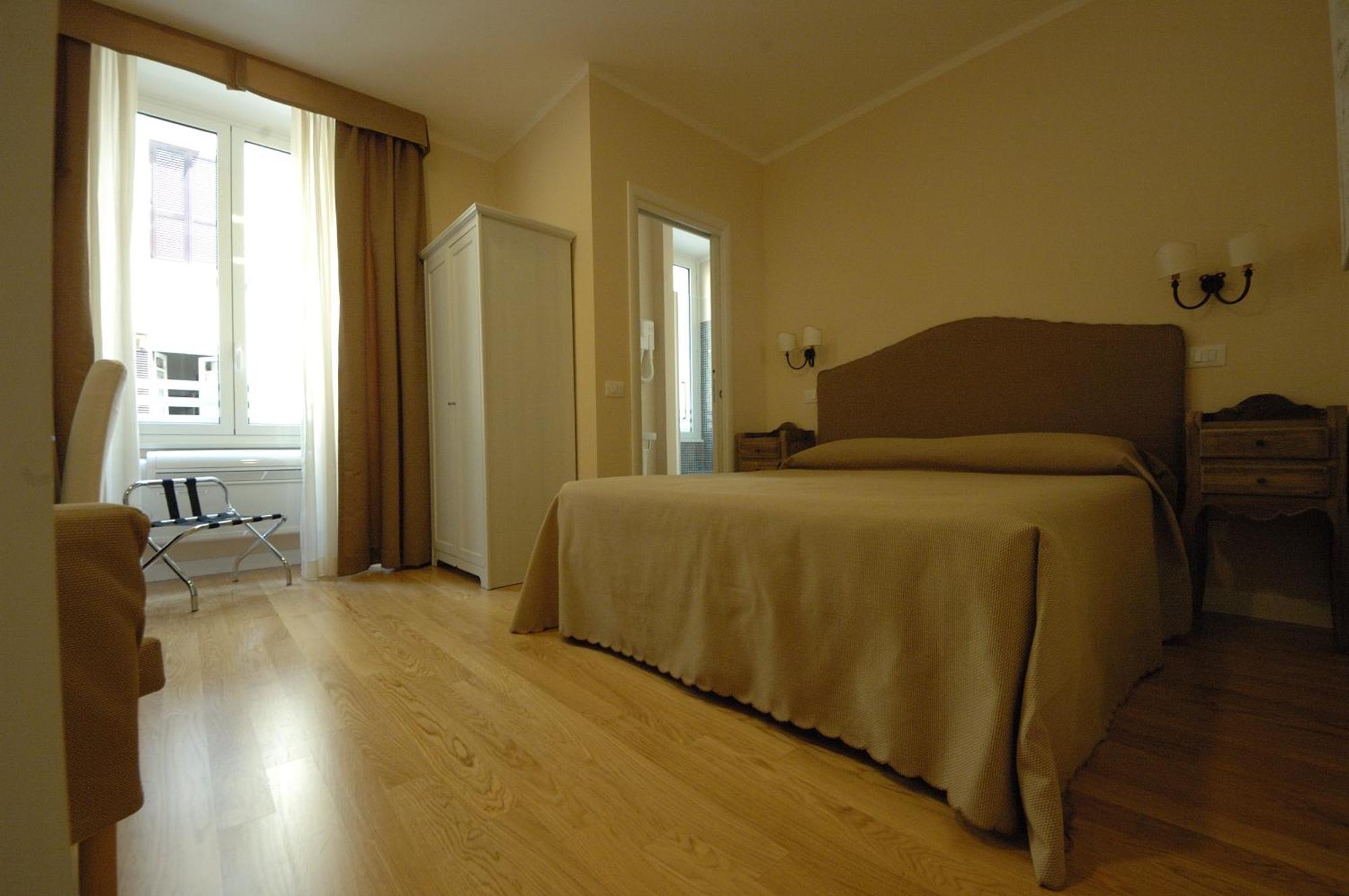 Residenza Dei Gracchi Roma Exterior foto